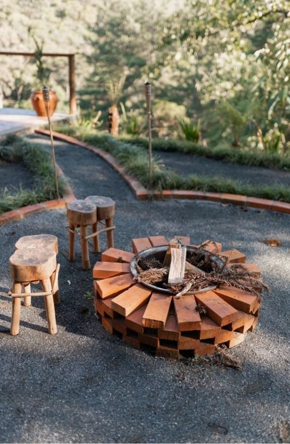 DIY Brick Fire Pit (Built to Last)