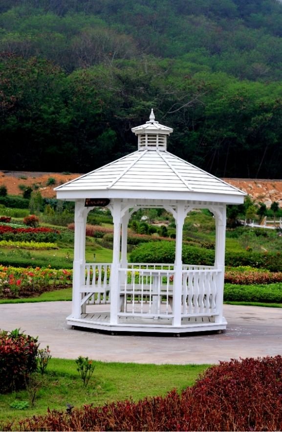 Octagon Gazebos For Every Budget